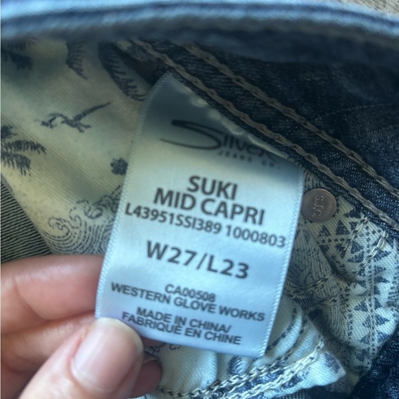 Silver Jeans  Relaxed Fit in Indigo Blue - Picture 2 of 6